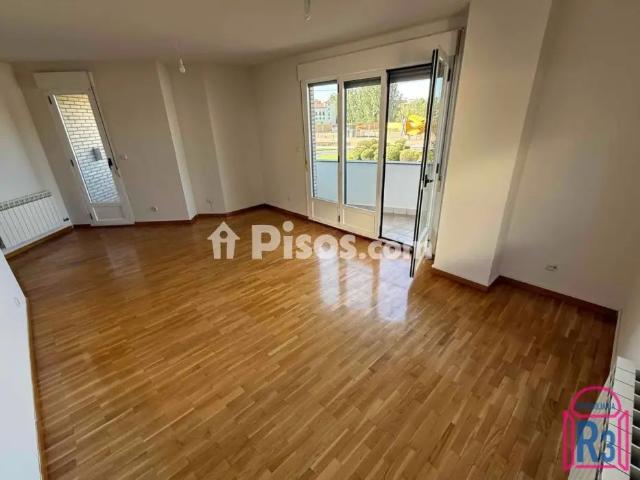 Apartamento en alquiler en Centro, León