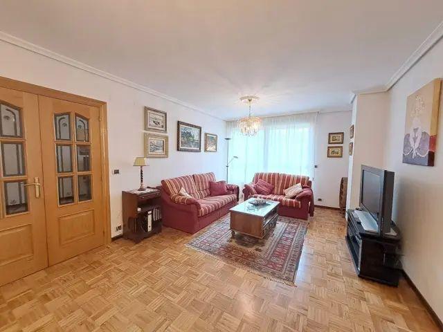 Apartamento en alquiler en Centro, Burgos