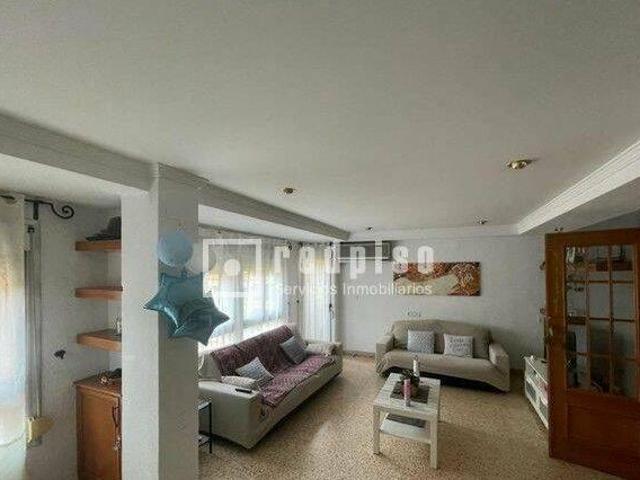 Casa en alquiler en Valencia
