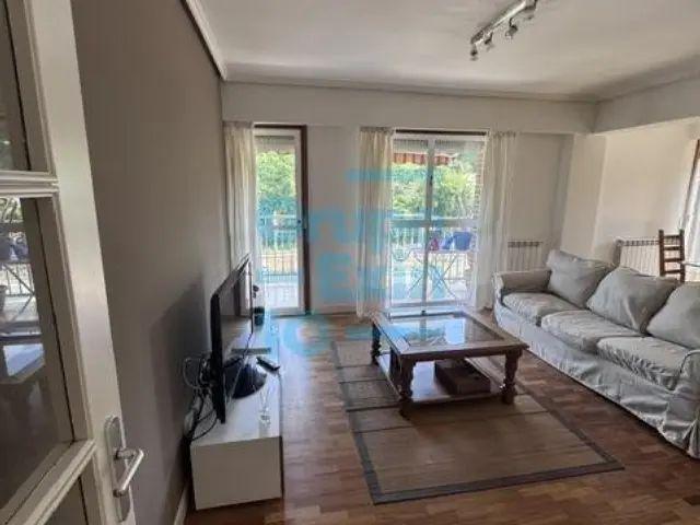 Apartamento en alquiler en Ipar-Ekialdea, Donostia-san Sebastián