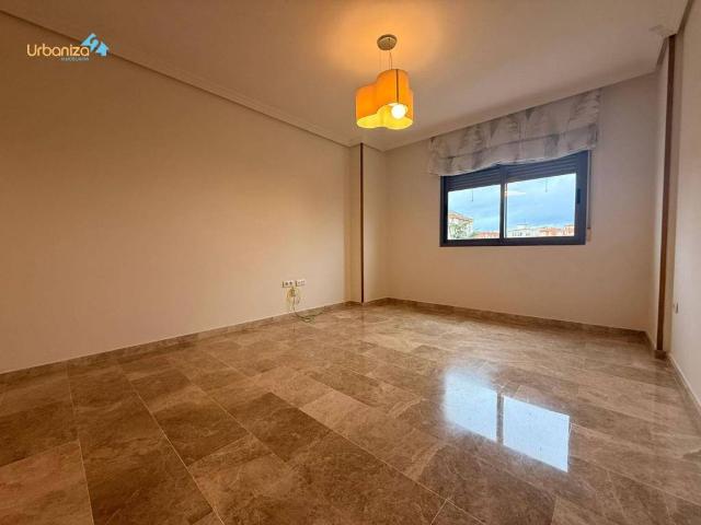 Piso en alquiler en María Auxiliadora, Badajoz