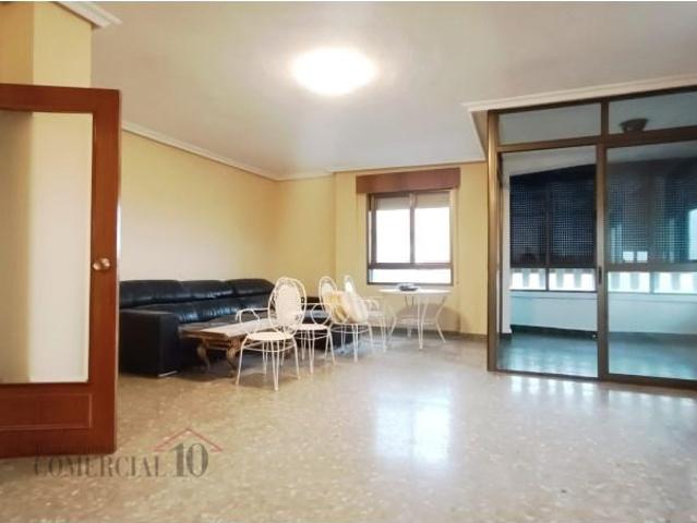 Piso en alquiler en Huerta Rosales, Tierra de Badajoz