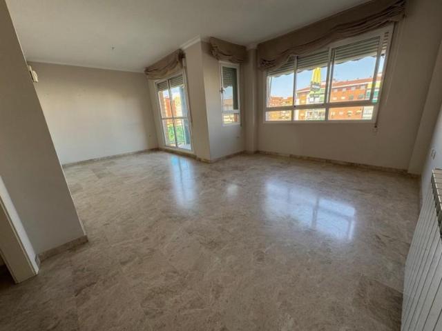 Piso en alquiler en Badajoz, Huerta Rosales