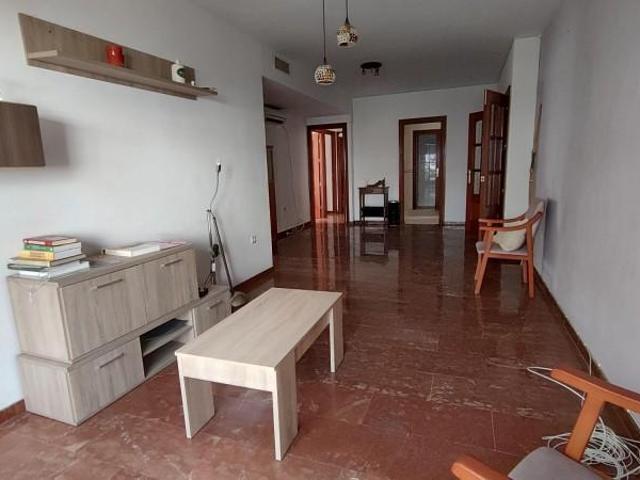 Piso en alquiler en Baena, Córdoba