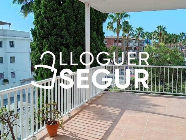 Piso en alquiler en Castelldefels, Centre