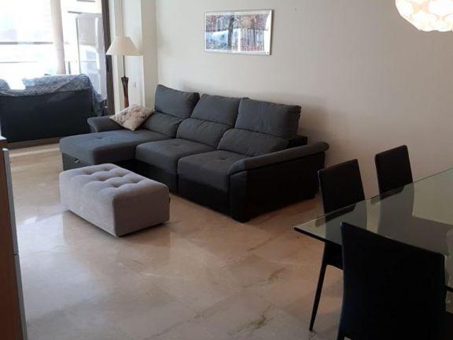 Piso en alquiler en Barcelona, Diagonal Mar i el Front Marítim del Poblenou