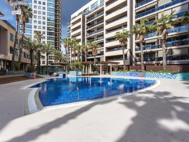 Piso en alquiler en Barcelona, Diagonal Mar i el Front Marítim del Poblenou