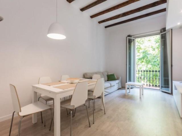 Piso en alquiler en Barcelona, el Camp de l'Arpa del Clot