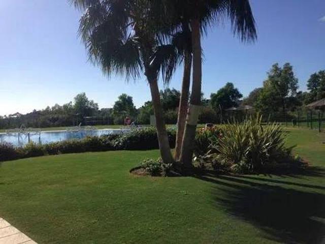 Piso en alquiler en Parque Botánico Las Lomas del Guadalmina, Costa del Sol Occidental