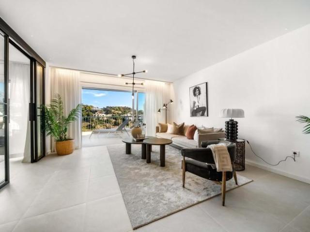 Piso en alquiler en Benahavís, Málaga