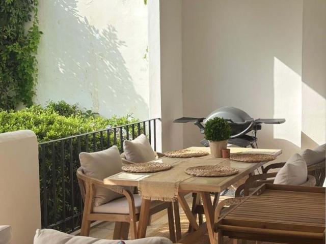 Piso en alquiler en Benahavís, Málaga