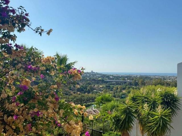 Piso en alquiler en Benahavís, Málaga