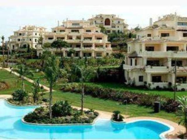 Piso en alquiler en Benahavís, Málaga