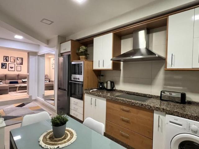 Piso en alquiler en Torrequebrada, Benalmádena