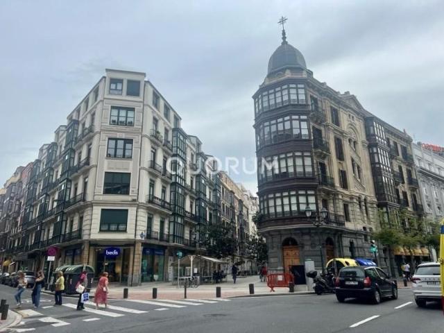 Piso en alquiler en Abando, Bilbao