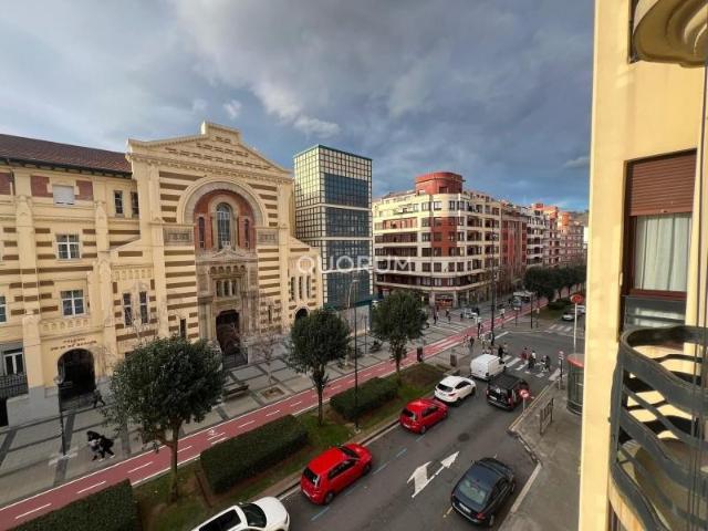 Piso en alquiler en Abando, Bilbao