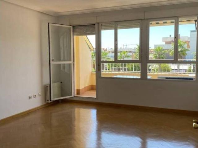 Piso en alquiler en Boadilla Del Monte