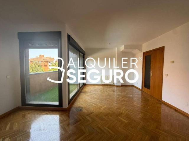 Piso en alquiler en Boadilla Del Monte, Madrid