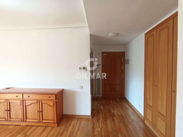Apartamento en alquiler en Boadilla Del Monte, Residencial Siglo XXI
