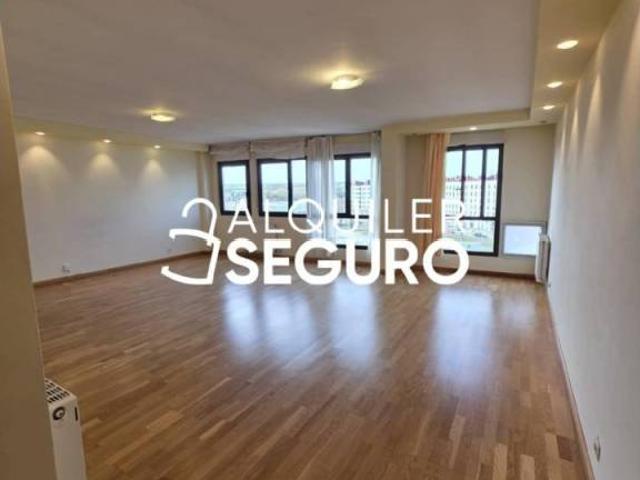 Piso en alquiler en Burgos, Castilla y León