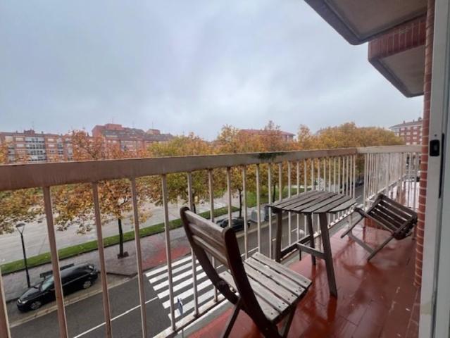 Piso en alquiler en Distrito Sur, Burgos