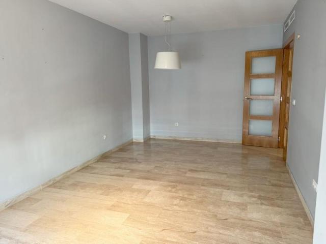 Piso en alquiler en Burriana, Valencia