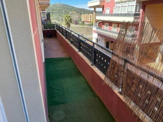 Piso en alquiler en Montesol, Cáceres