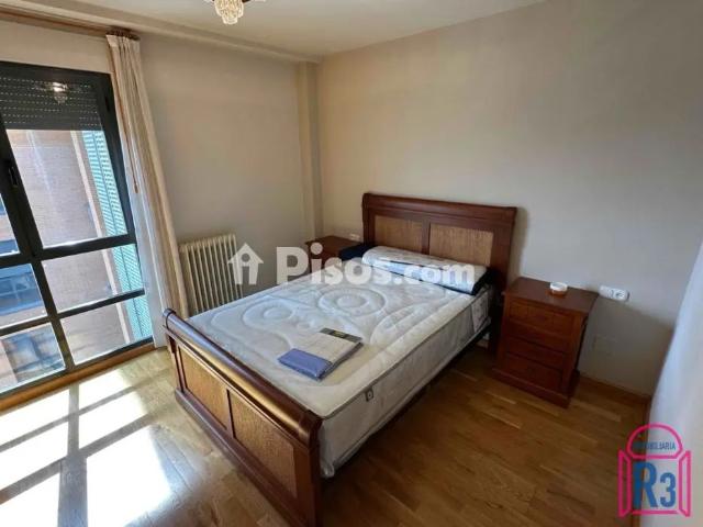 Apartamento en alquiler en Centro, León