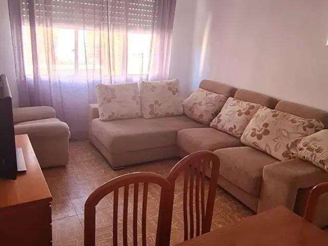 Apartamento en alquiler en Distrito 4, Albacete
