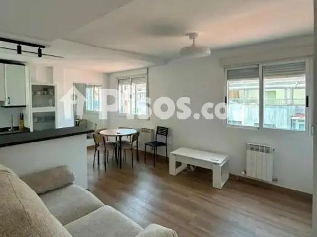 Apartamento en alquiler en Centro, Burgos