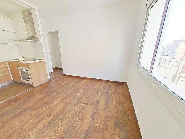 Piso en alquiler en Badalona