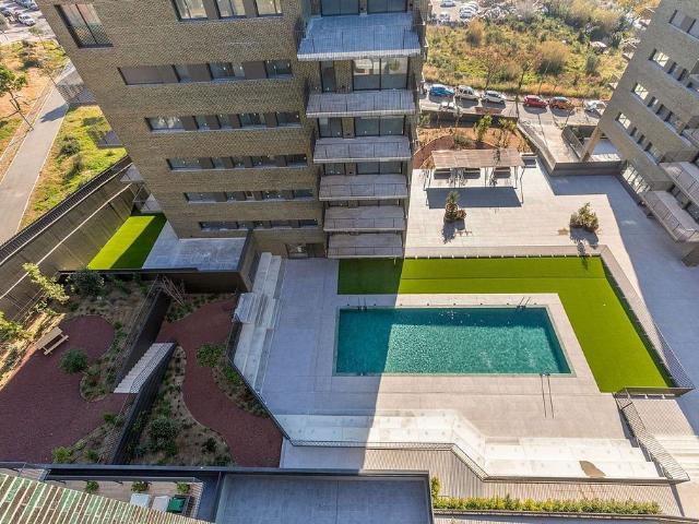 Piso en alquiler en Esplugues De Llobregat, Finestrelles