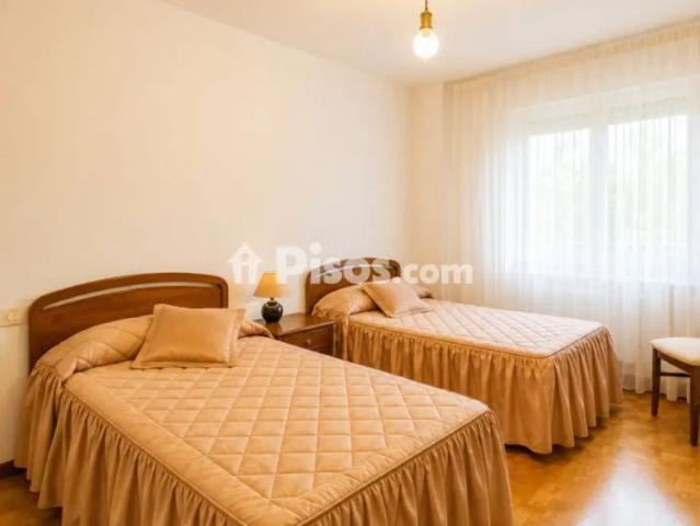 Apartamento en alquiler en Zabalguneak, Pamplona / Iruña