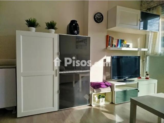 Apartamento en alquiler en Laredo