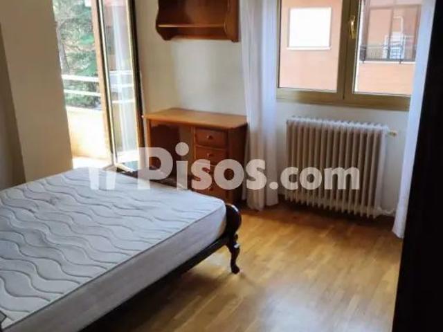 Apartamento en alquiler en Centro, León