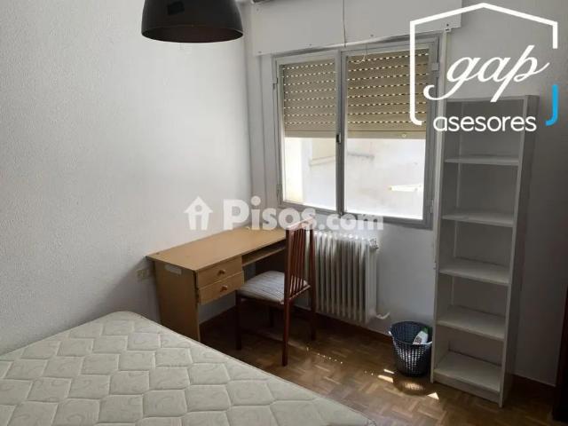 Apartamento en alquiler en Barrio de Tiradores, Cuenca