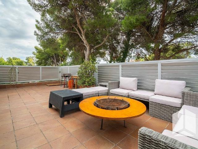 Piso en alquiler en les Botigues, Castelldefels