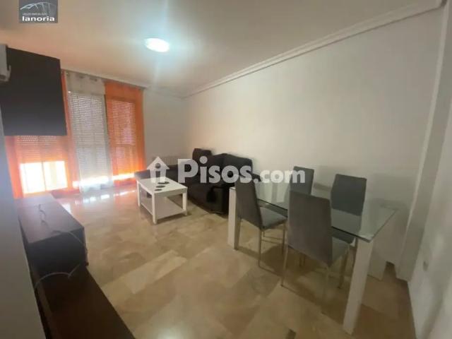 Apartamento en alquiler en Distrito 4, Albacete