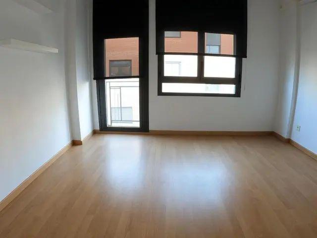 Apartamento en alquiler en Distrito 4, Albacete