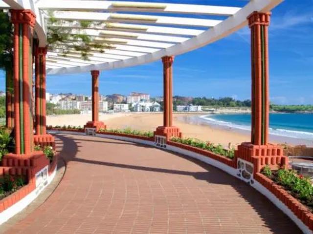Apartamento en alquiler en Centro, Santander
