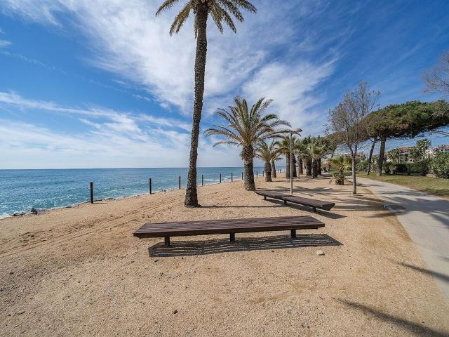 Piso en alquiler en Poblenou, Pineda De Mar