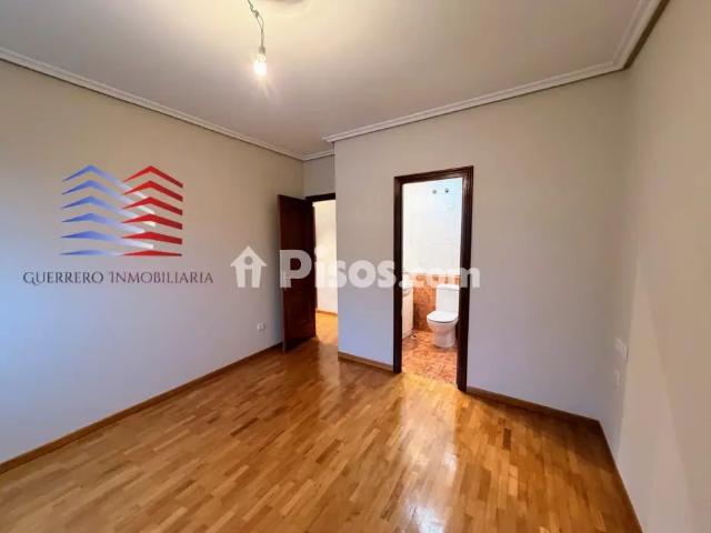 Apartamento en alquiler en Centro, Ourense