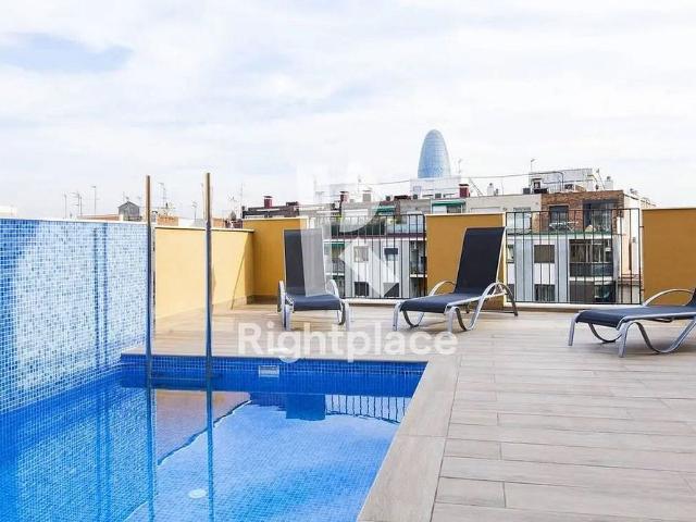 Piso en alquiler en Barcelona, el Camp de l'Arpa del Clot