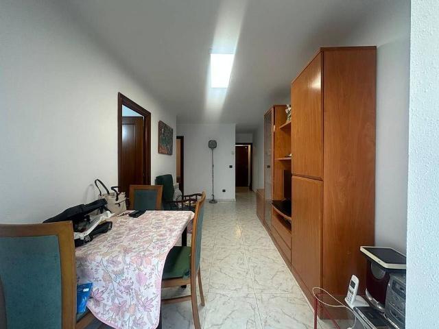 Piso en alquiler en les Fontetes, Vallès Occidental