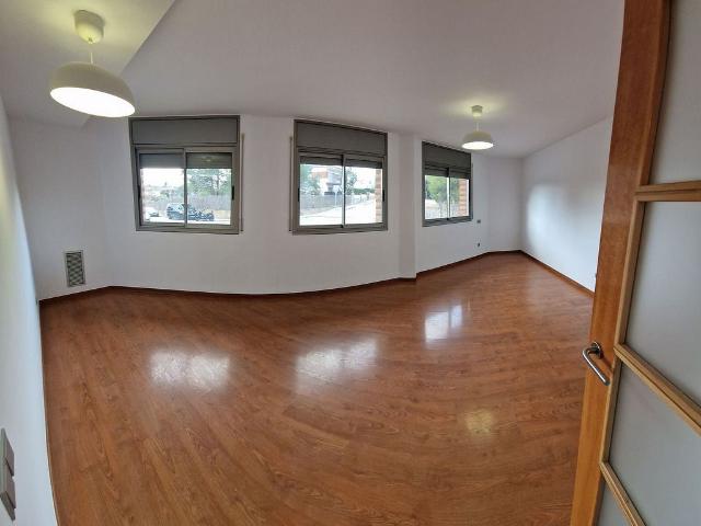 Piso en alquiler en Hostalets De Pierola, Els