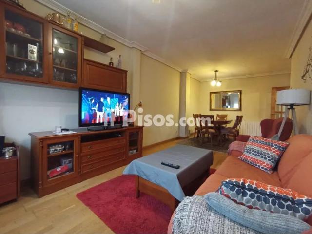 Apartamento en alquiler en Centro, Burgos