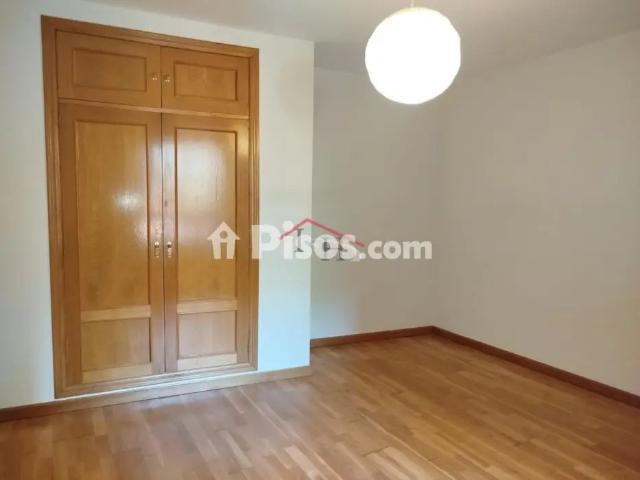 Apartamento en alquiler en Centro, León