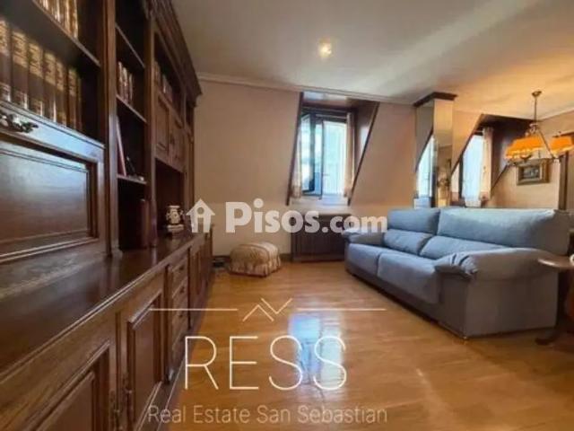 Apartamento en alquiler en Ipar-Ekialdea, Donostia-san Sebastián