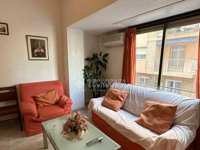 Casa en alquiler en Alicante