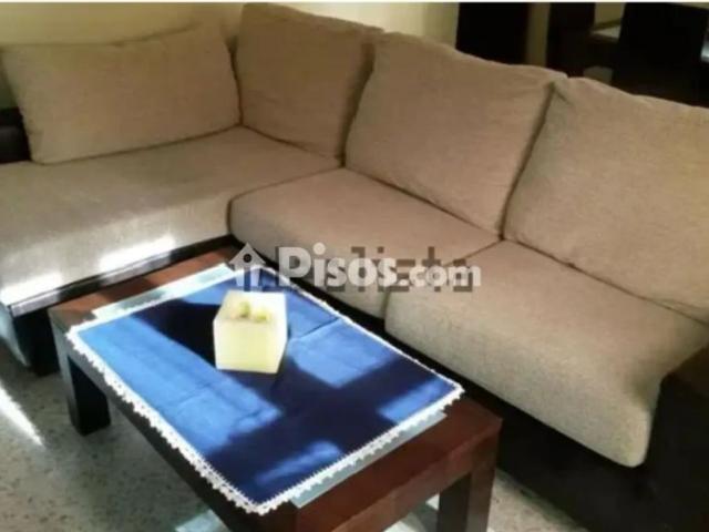 Apartamento en alquiler en El Palmarillo, Dos Hermanas